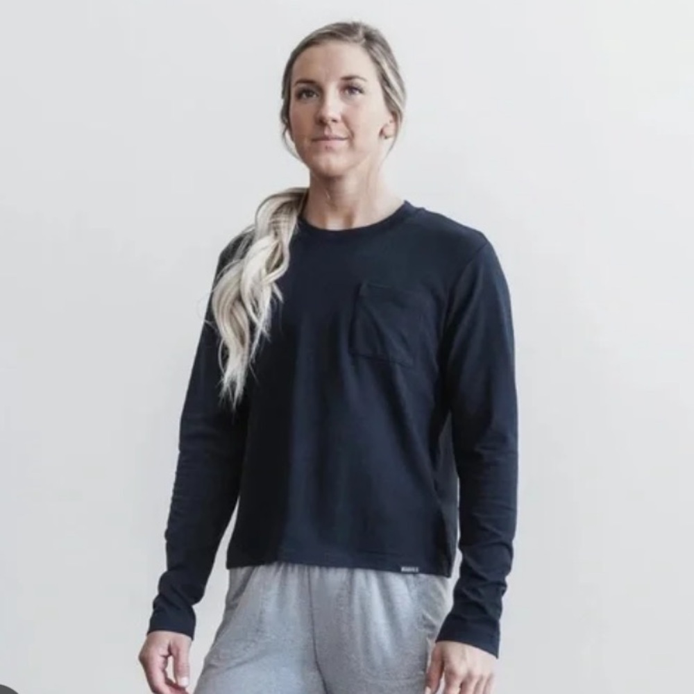 NOBULL Project Ladies Heavyweight Long Sleeve Boxy Top